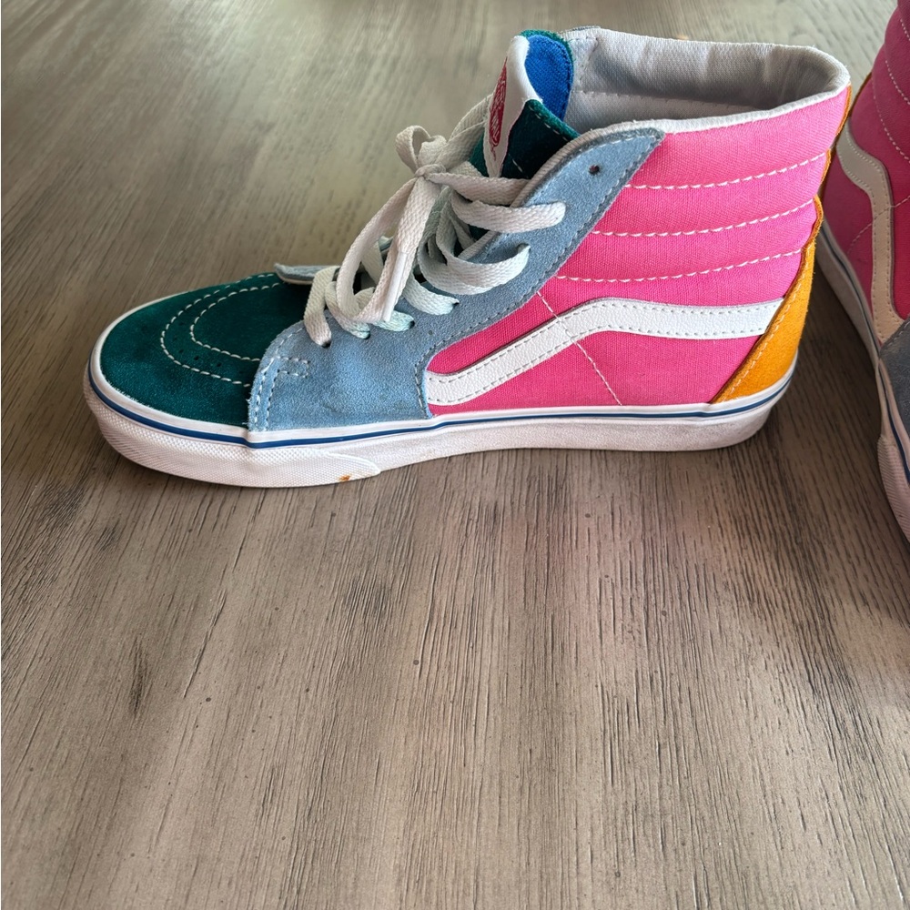Women’s Vans Hi Top Shoes